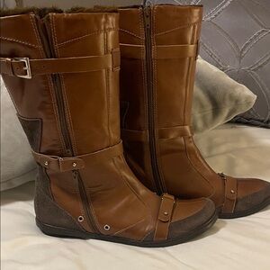 Stylish Brown Women's Winter Boots